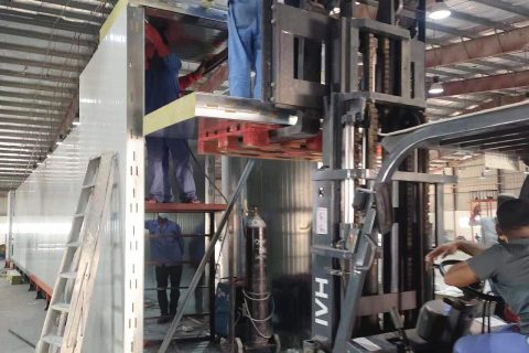 重器出海！新月鋼結(jié)構(gòu)噴涂流水線助力卡塔爾